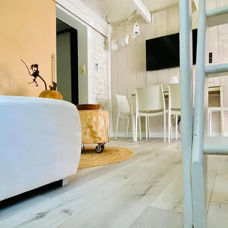 Casa De Palmas - Tiny House بيت للعطل