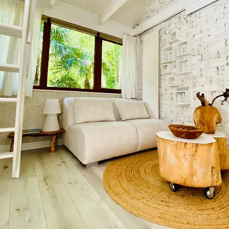 Casa De Palmas - Tiny House Дом отдыха Алкмар