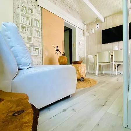 Casa De Palmas - Tiny House Nyaraló *